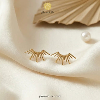Anti-Tarnish Radiant Sunburst Small Stud Earrings for Girls - Anti-Tarnish Radiant Sunburst Small Stud Earrings for GirlsJewelryGlow With NazGlow With NazE011E011High-quality minimalist sunburst studs from the Glow with Naz jewelry collection