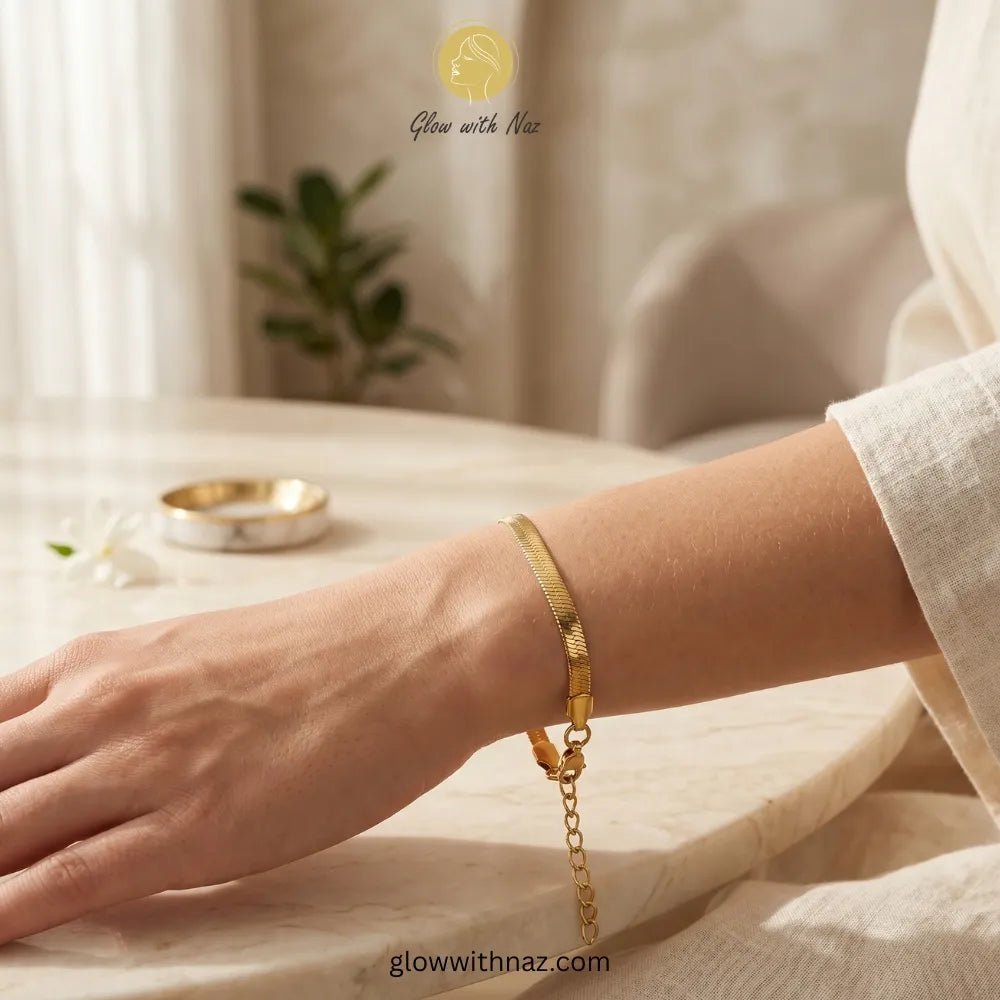 Elegant Gold-Plated Simple Stainless Steel Snake Chain Bracelet - Elegant Gold-Plated Simple Stainless Steel Snake Chain BraceletJewelryGlow With NazGlow With NazB0039B0039Close-up shot of gold herringbone bracelet clasp and texture details