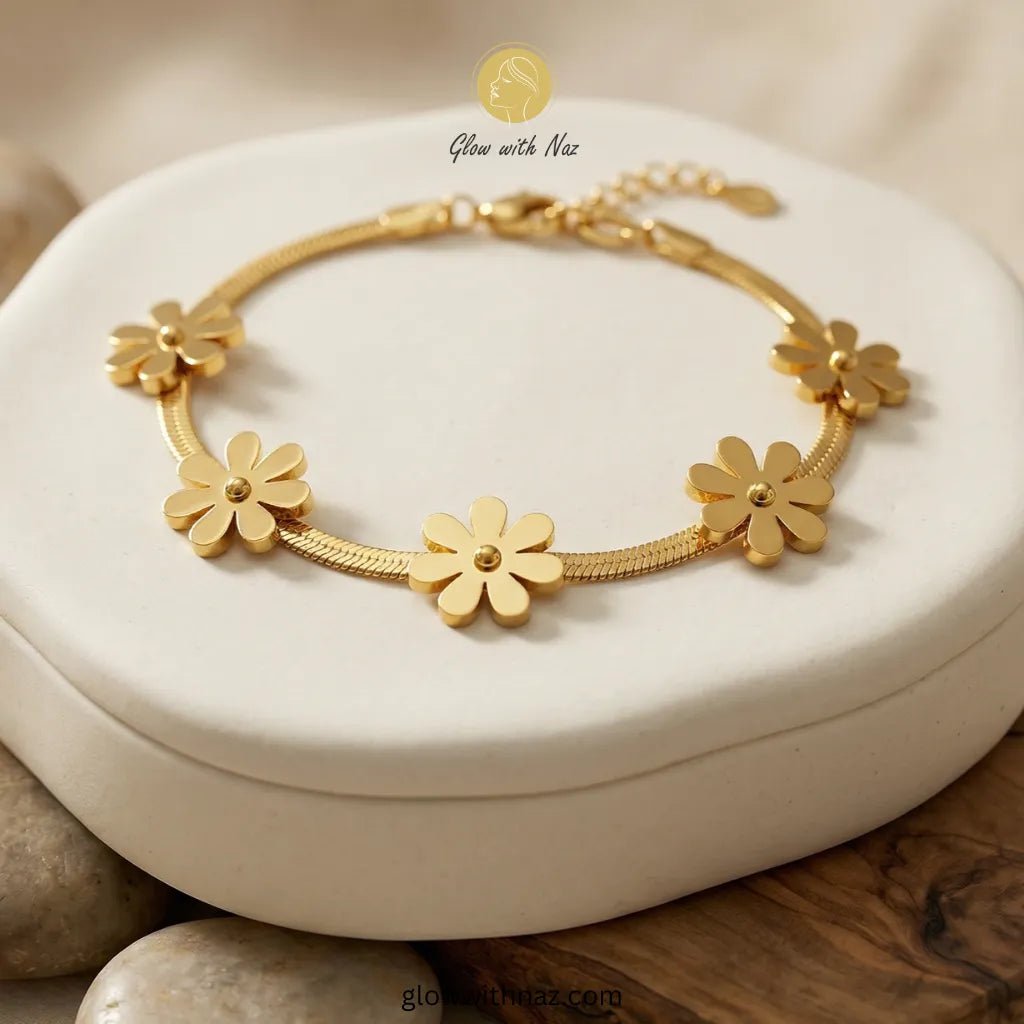 Gold Daisy Bracelet & Signet Ring Deal - Gold Daisy Bracelet & Signet Ring DealJewelryGlow With NazGlow With Naz100017100017Daisy Flower Bracelet - Snake chain stainless steel